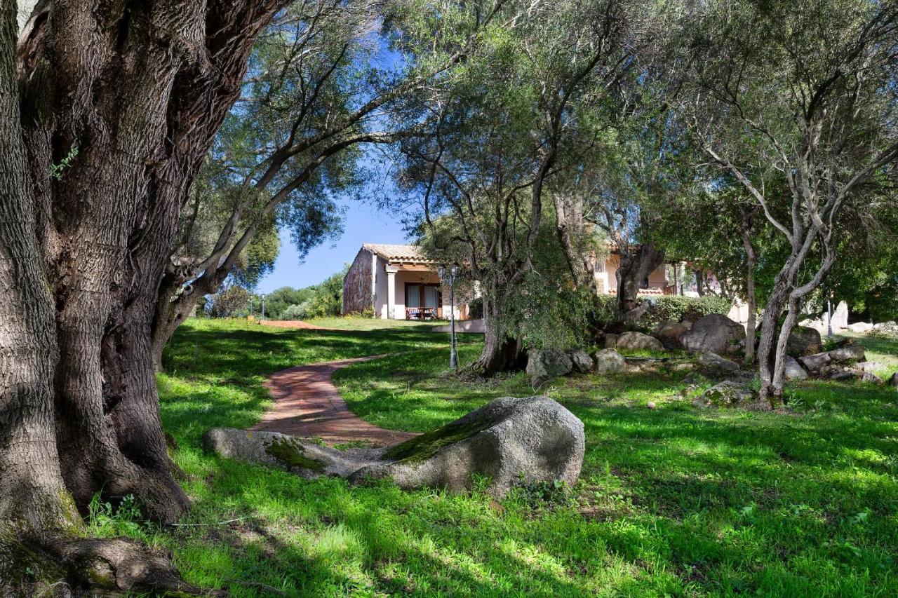 Felix Hotels - Country Resort Parco Degli Ulivi Arzachena Exterior photo
