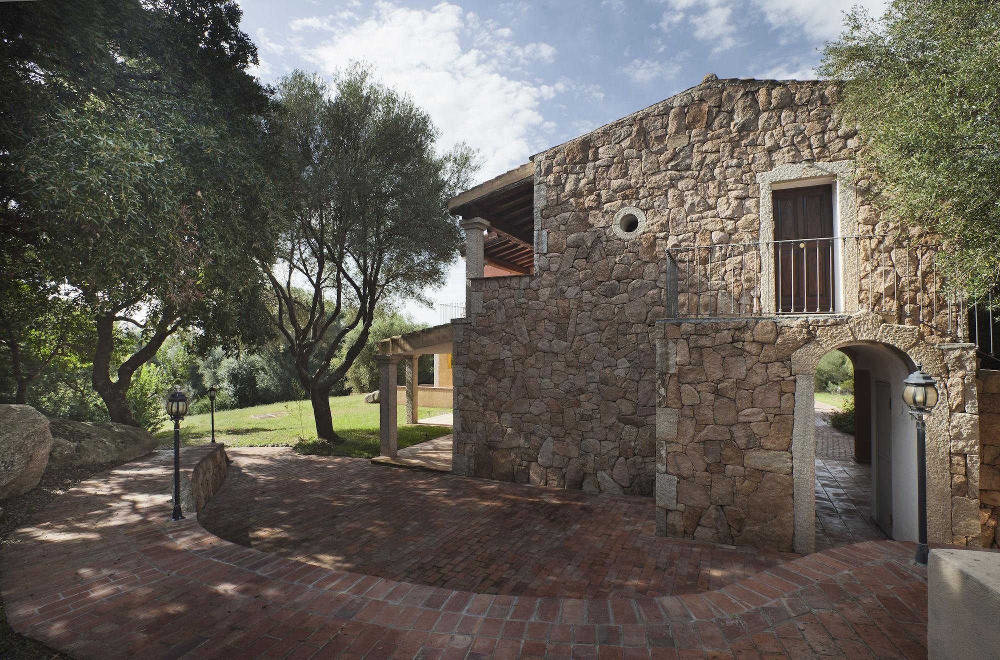 Felix Hotels - Country Resort Parco Degli Ulivi Arzachena Exterior photo