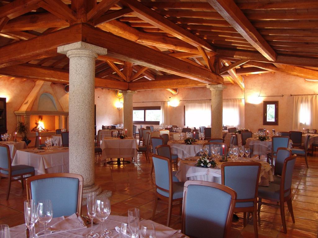 Felix Hotels - Country Resort Parco Degli Ulivi Arzachena Exterior photo